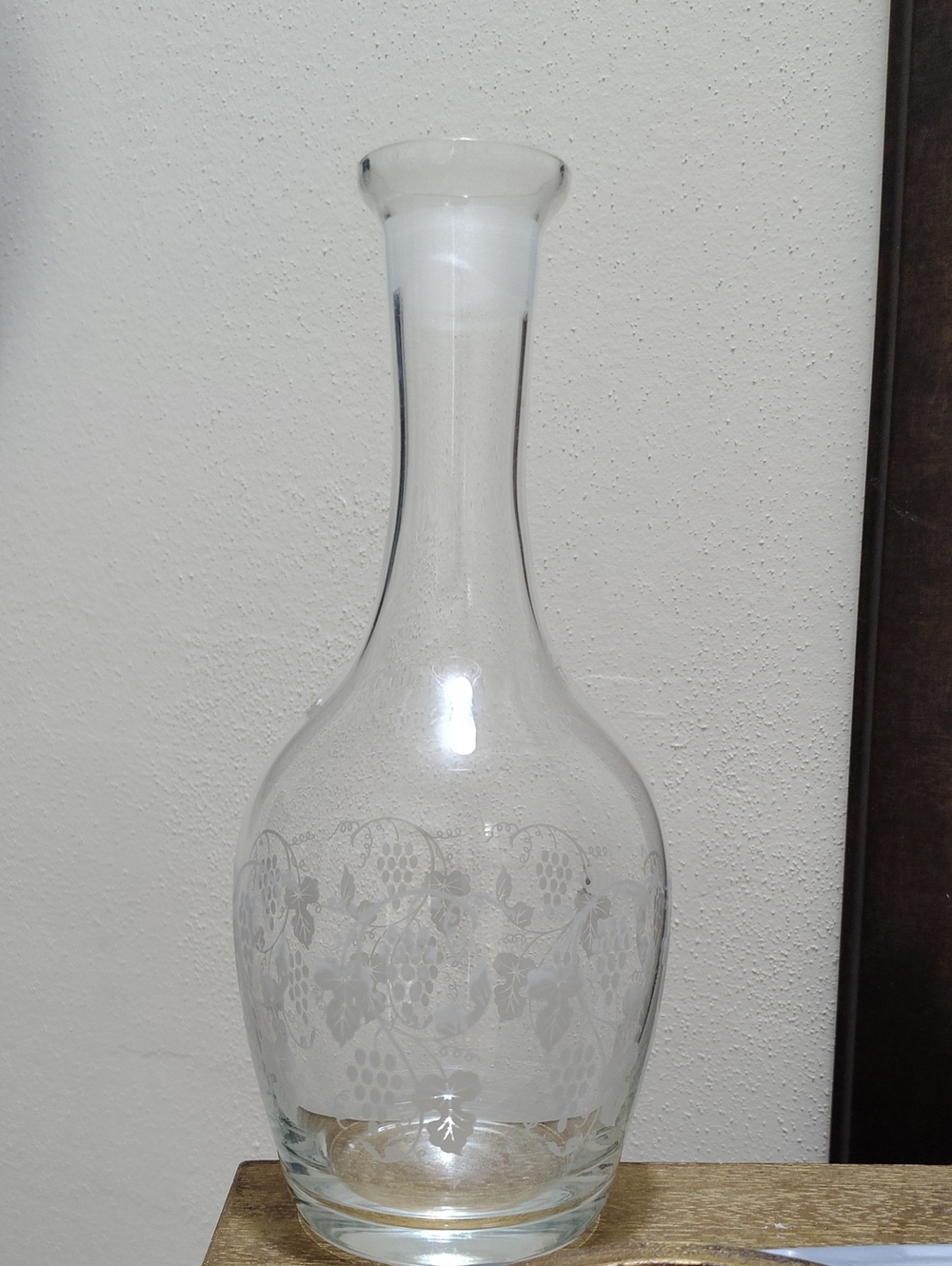 Clear Etched Glass Decorative Decanter